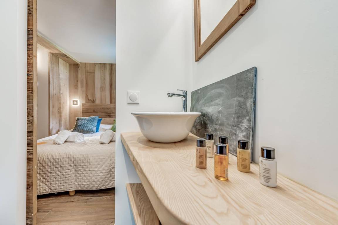 130 m² Chalet ∙ 5 Schlafzimmer ∙ 12 Gäste – Bild 29