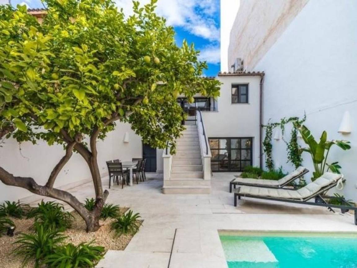 Hauptansicht vom Ferienhaus: Maison moderne avec piscine privée, 2 chambres doubles, climatisation, proche centre de Santa Catalina