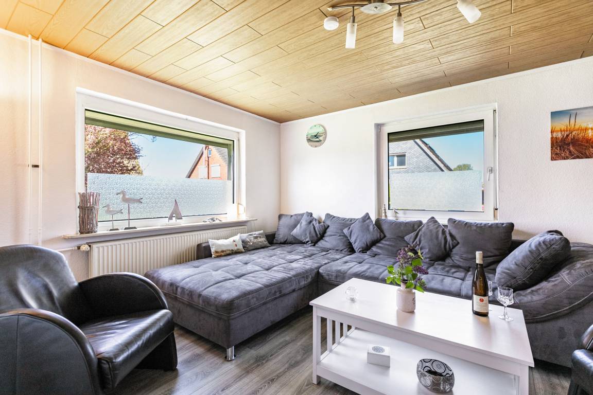 90 M² Ferienhaus ∙ 4 Schlafzimmer ∙ 8 Gäste - Heide