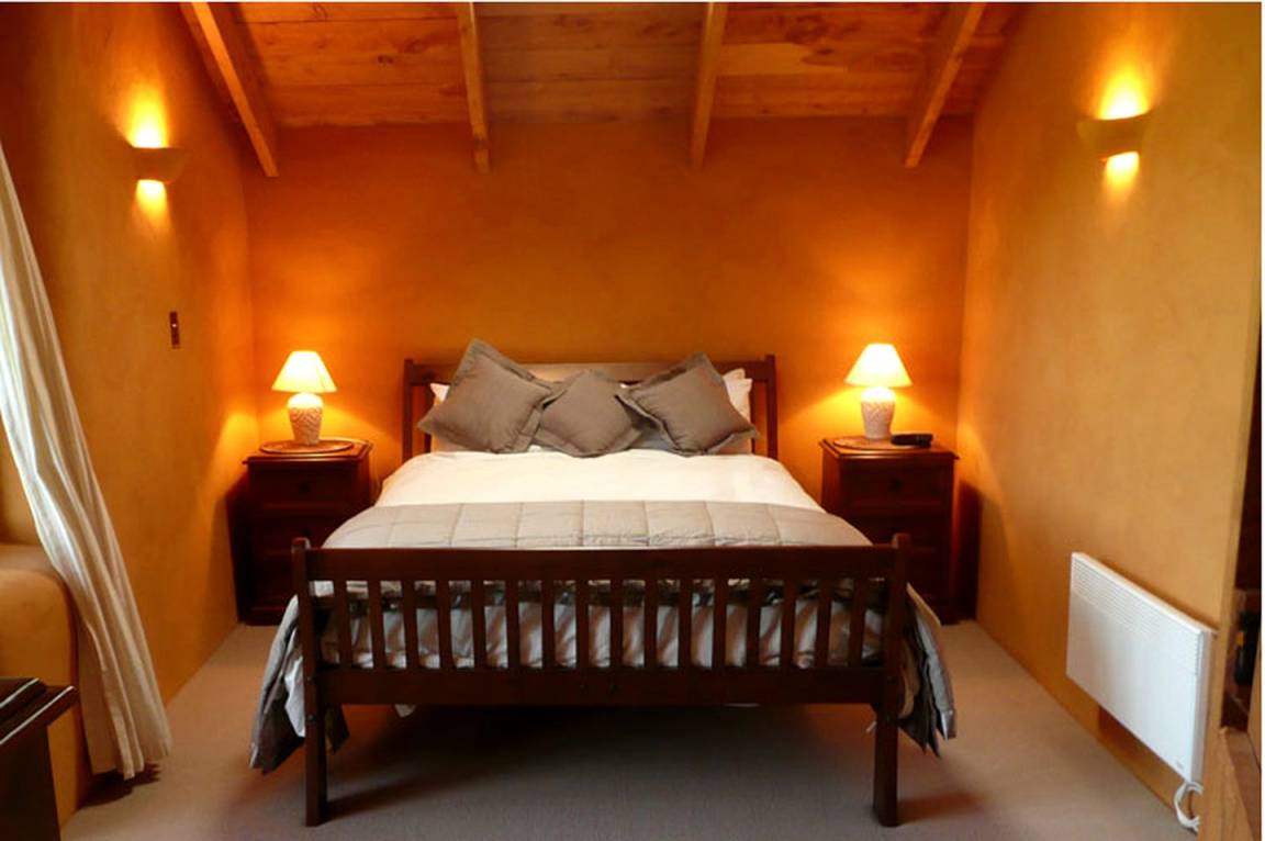 House ∙ 1 Bedroom ∙ 2 Guests 4