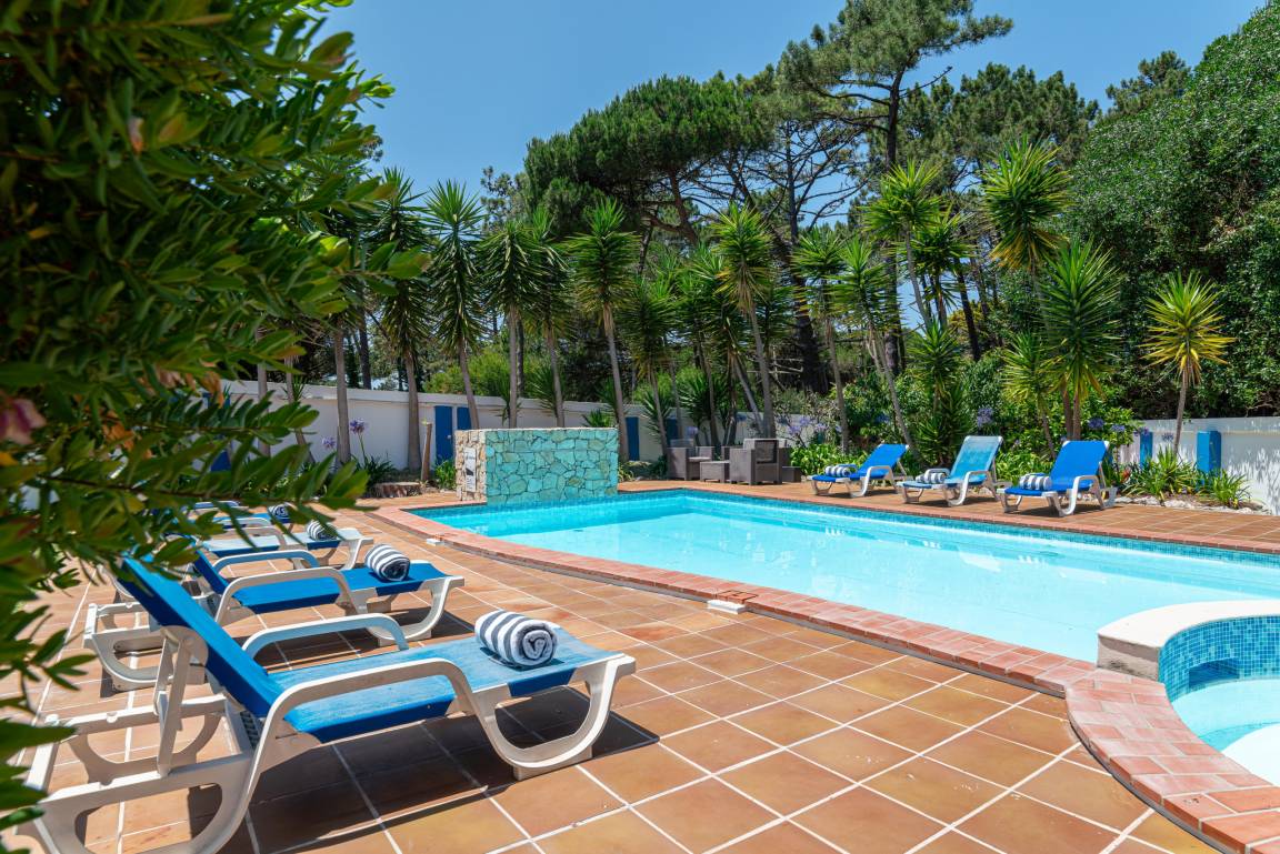 250 M² Villa ∙ 4 Schlafzimmer ∙ 10 Gäste - Colares