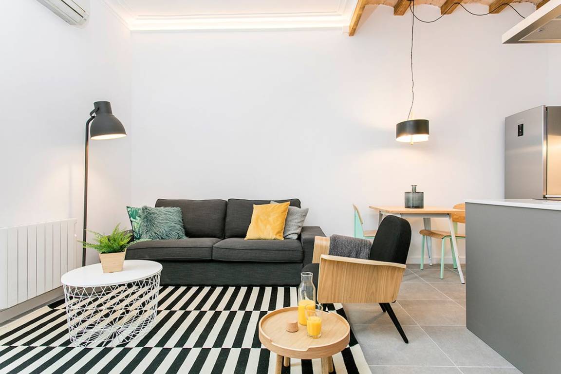 72 M² Apartment ∙ 2 Bedrooms ∙ 4 Guests - Rubí