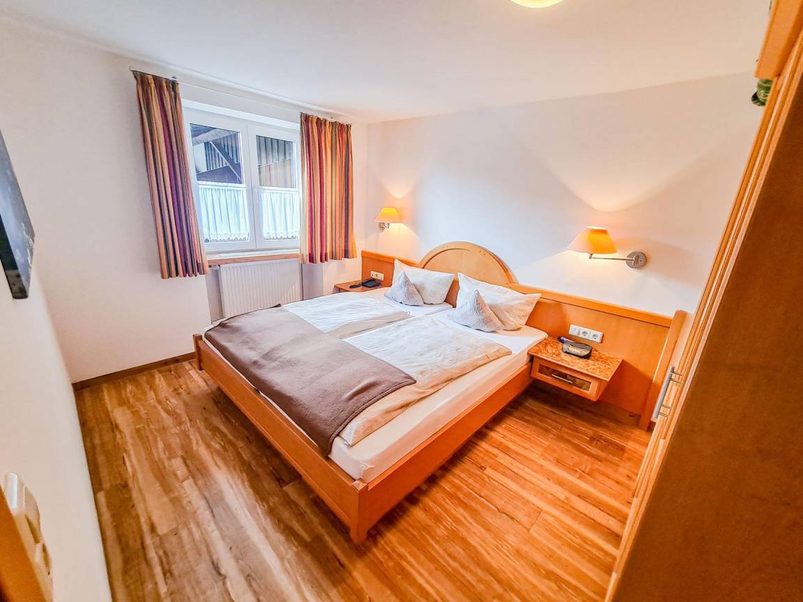 33 M² Aparthotel ∙ 1 Schlafzimmer ∙ 2 Gäste - Wertach