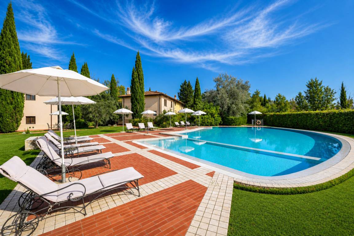 530 M² Villa ∙ 17 Chambres ∙ 29 Personnes - Certaldo