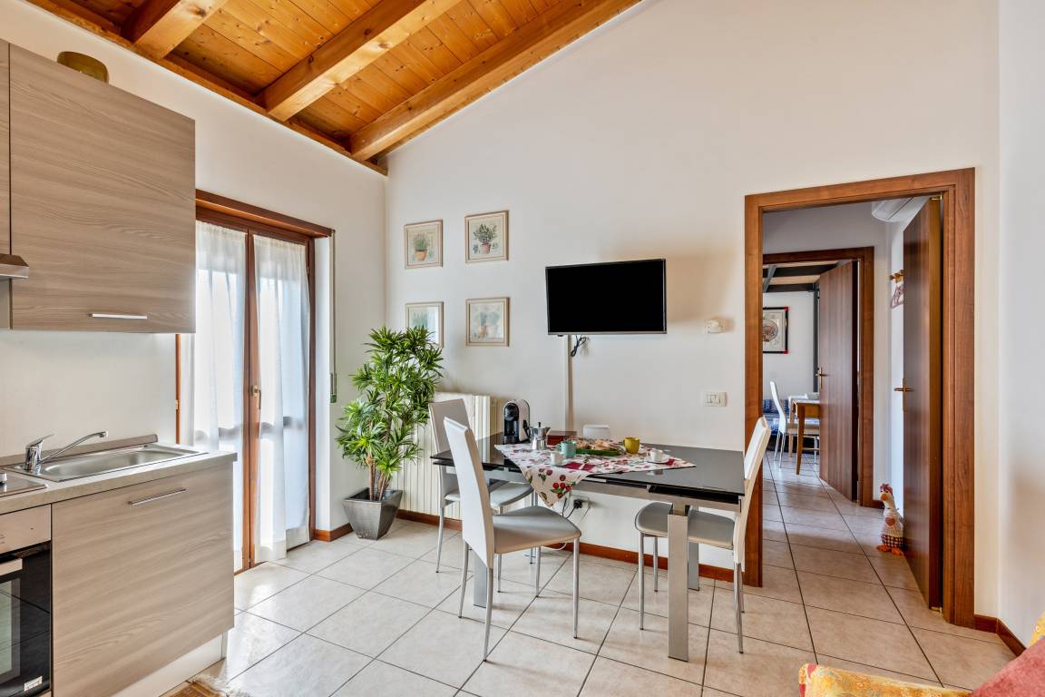 43 M² Appartamento Vacanza ∙ 1 Camera Da Letto ∙ 3 Ospiti - Valeggio sul Mincio