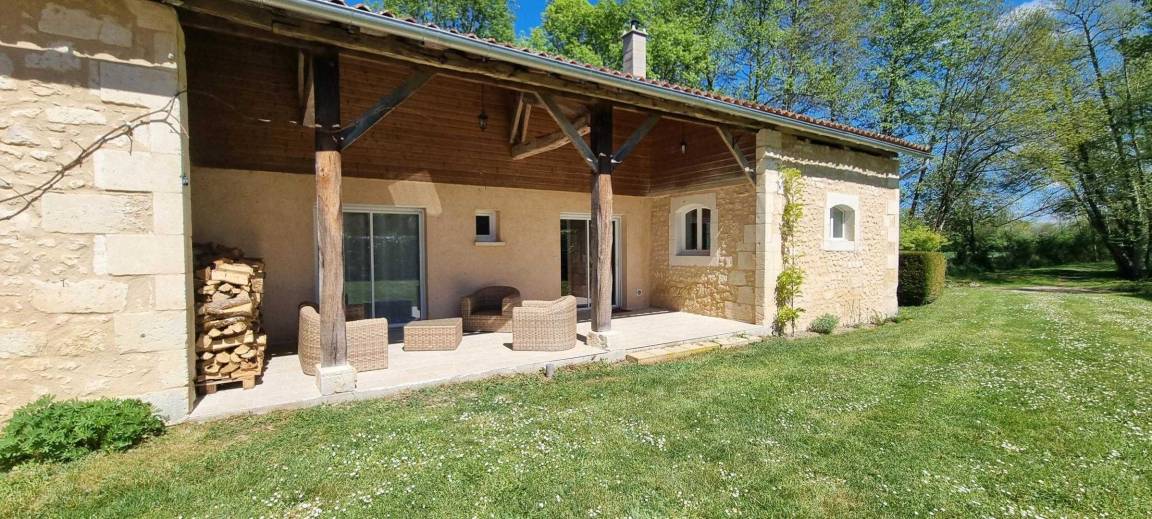 130 M² Gîte ∙ 3 Chambres ∙ 6 Personnes - Dordogne