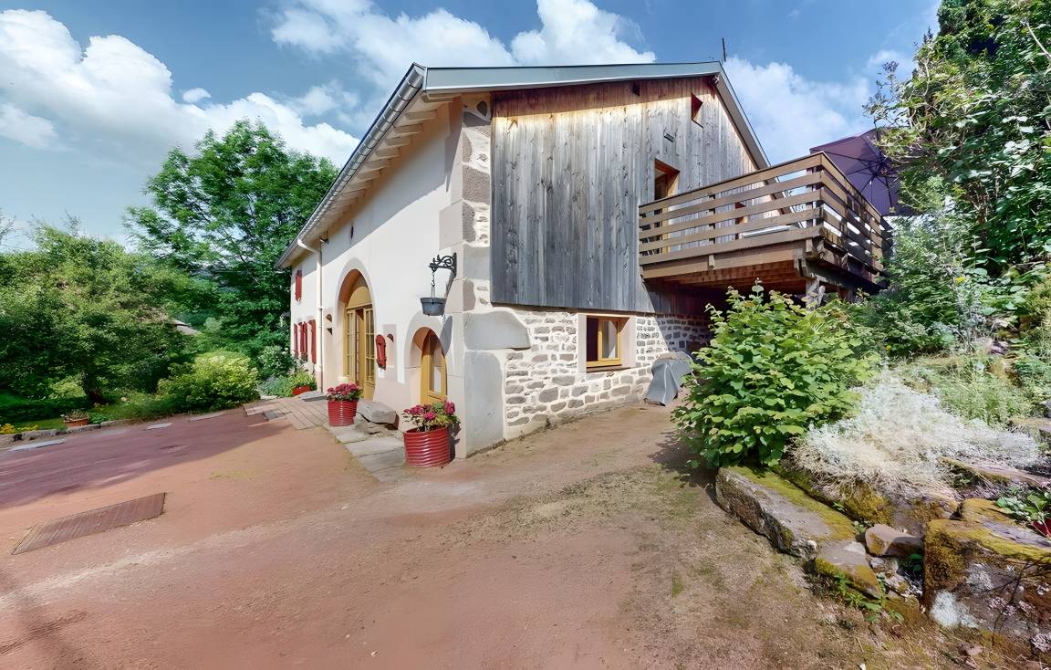 150 M² Cottage ∙ 5 Bedrooms ∙ 12 Guests - Lorraine