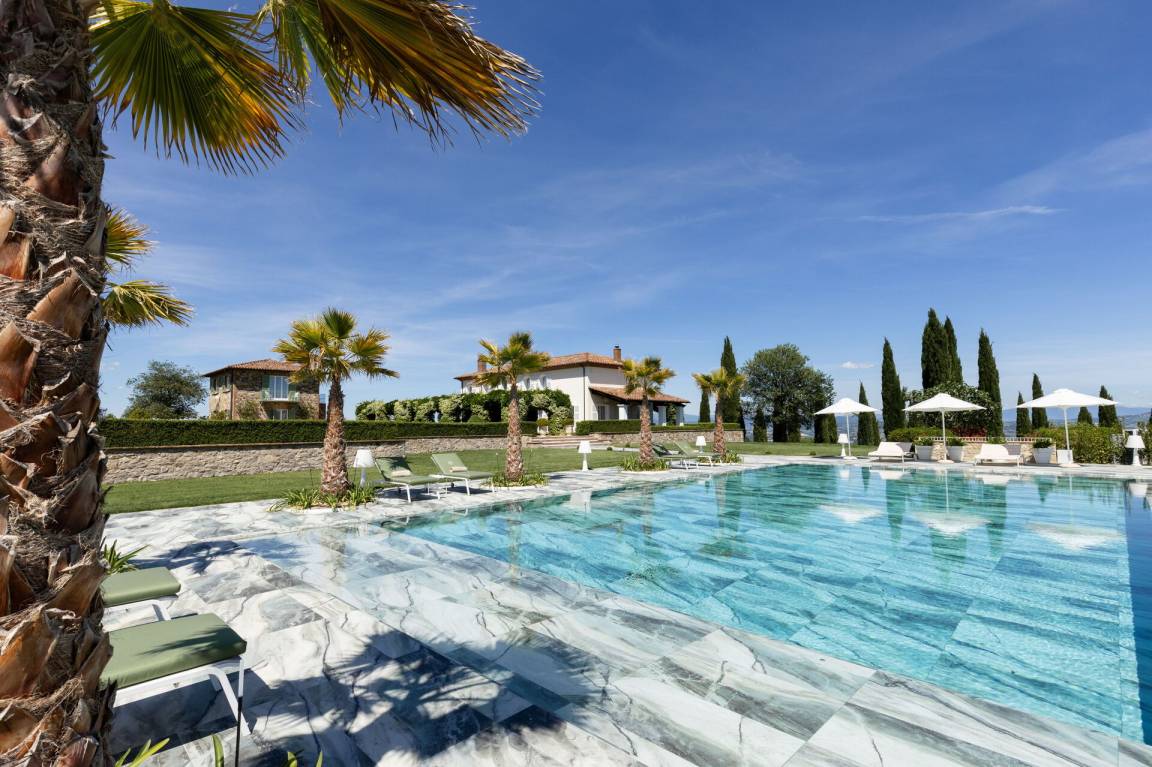 350 M² Villa ∙ 6 Chambres ∙ 12 Personnes - Todi