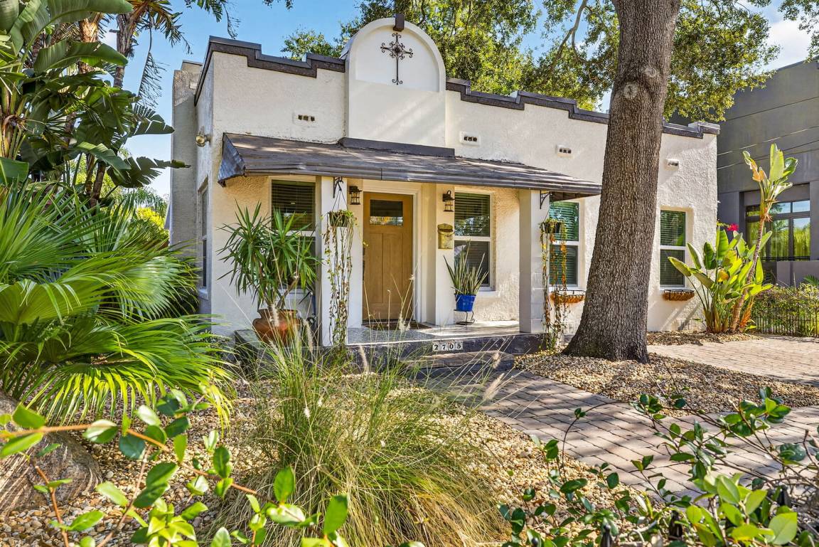 121 M² House ∙ 3 Bedrooms ∙ 8 Guests - Tampa, FL