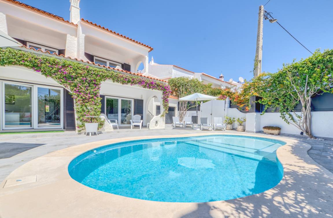 430 M² Villa ∙ 6 Habitaciones ∙ 14 Huéspedes - Carvoeiro