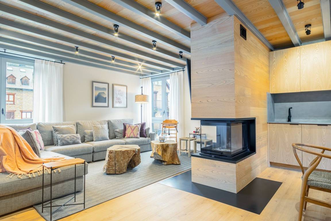 110 M² Huis ∙ 3 Slaapkamers ∙ 6 Gasten - Viella