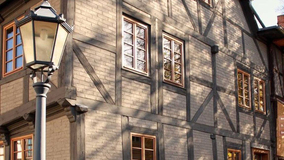 65 M² Ferienwohnung ∙ 1 Schlafzimmer ∙ 2 Gäste - Halberstadt