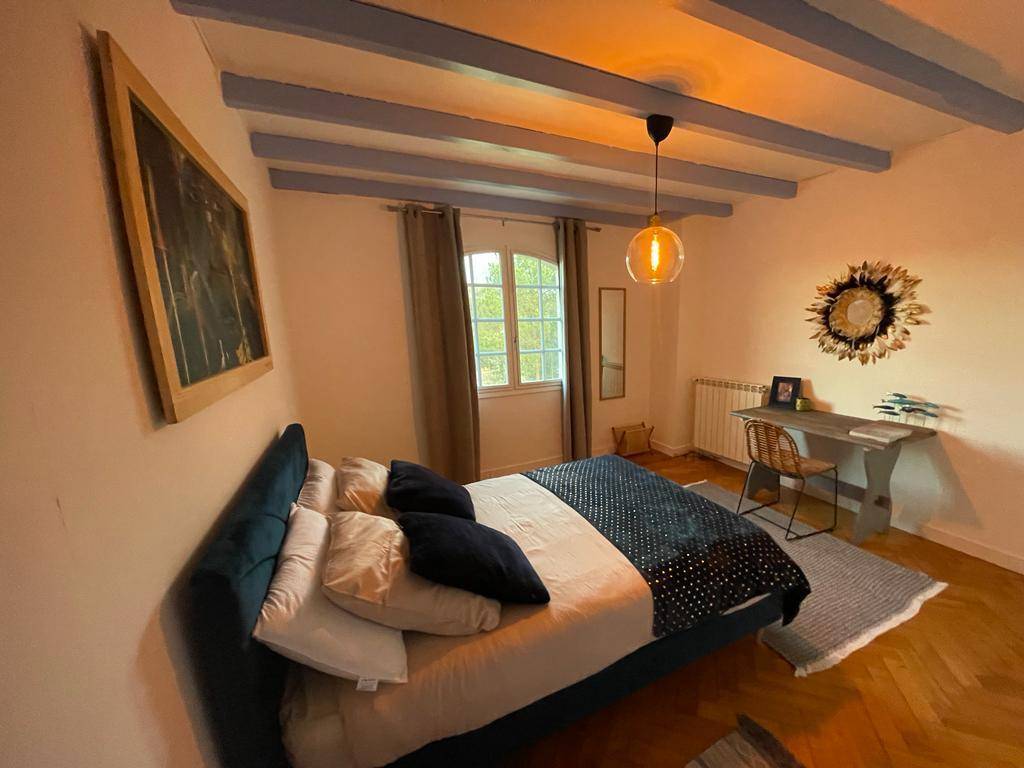 190 m² Gîte ∙ 4 Schlafzimmer ∙ 9 Gäste – Bild 9