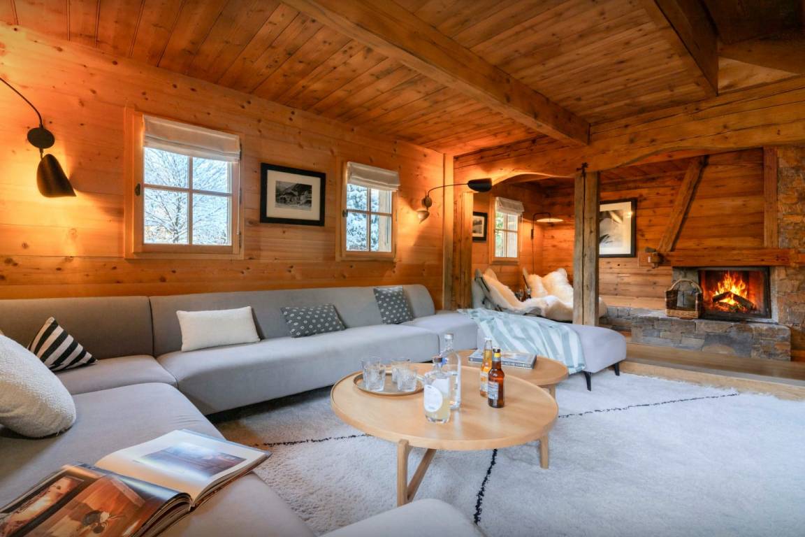 208 M² Chalet ∙ 4 Bedrooms ∙ 12 Guests - Manigod