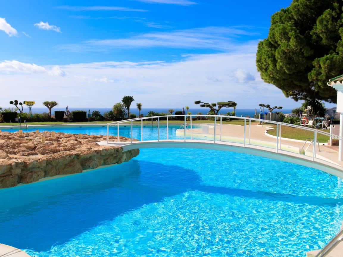 55 M² House ∙ 2 Bedrooms ∙ 4 Guests - Nerja