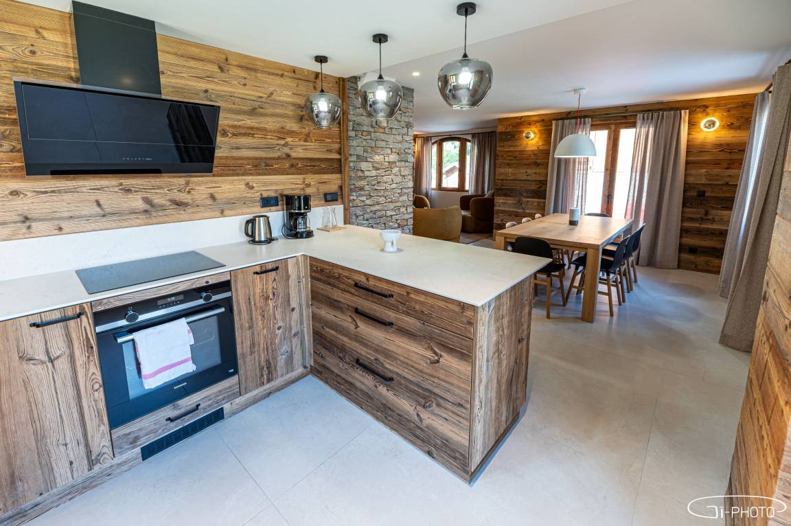 120 M² Ferienwohnung ∙ 4 Schlafzimmer ∙ 8 Gäste - Méribel