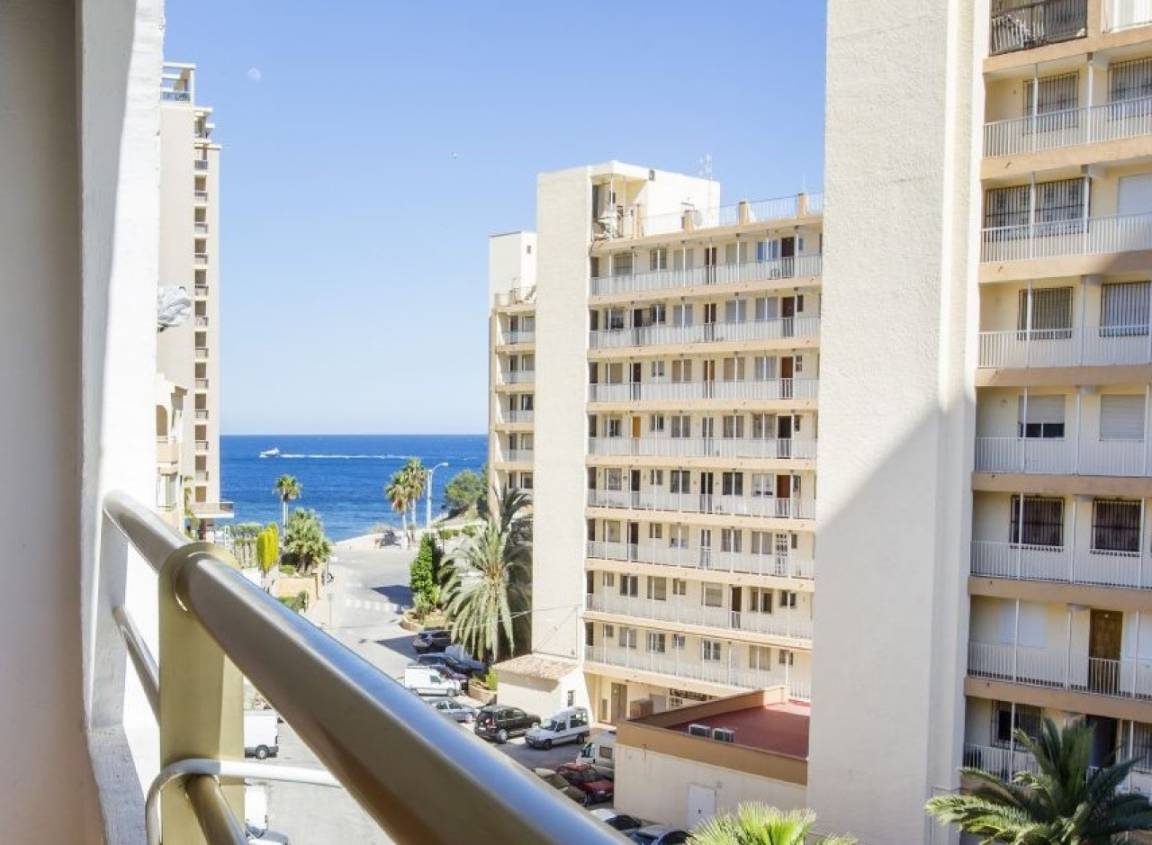 82 M² Apartamento ∙ 2 Habitaciones ∙ 5 Huéspedes - Moraira