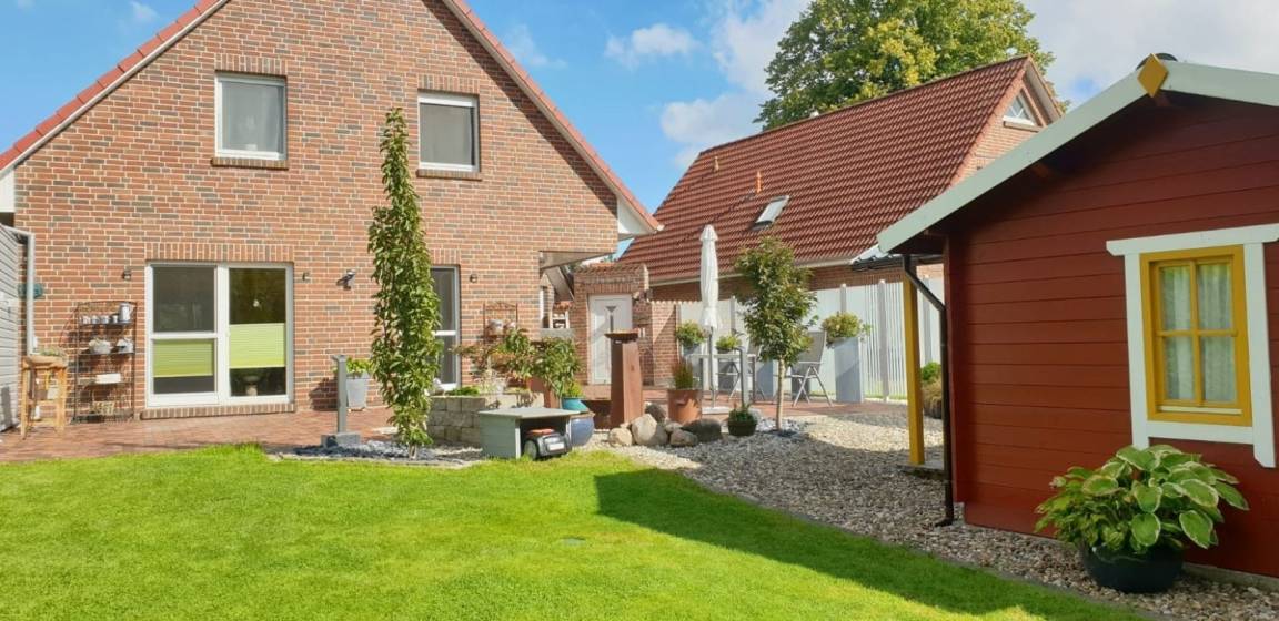 144 M² Ferienhaus ∙ 4 Schlafzimmer ∙ 9 Gäste - Bensersiel