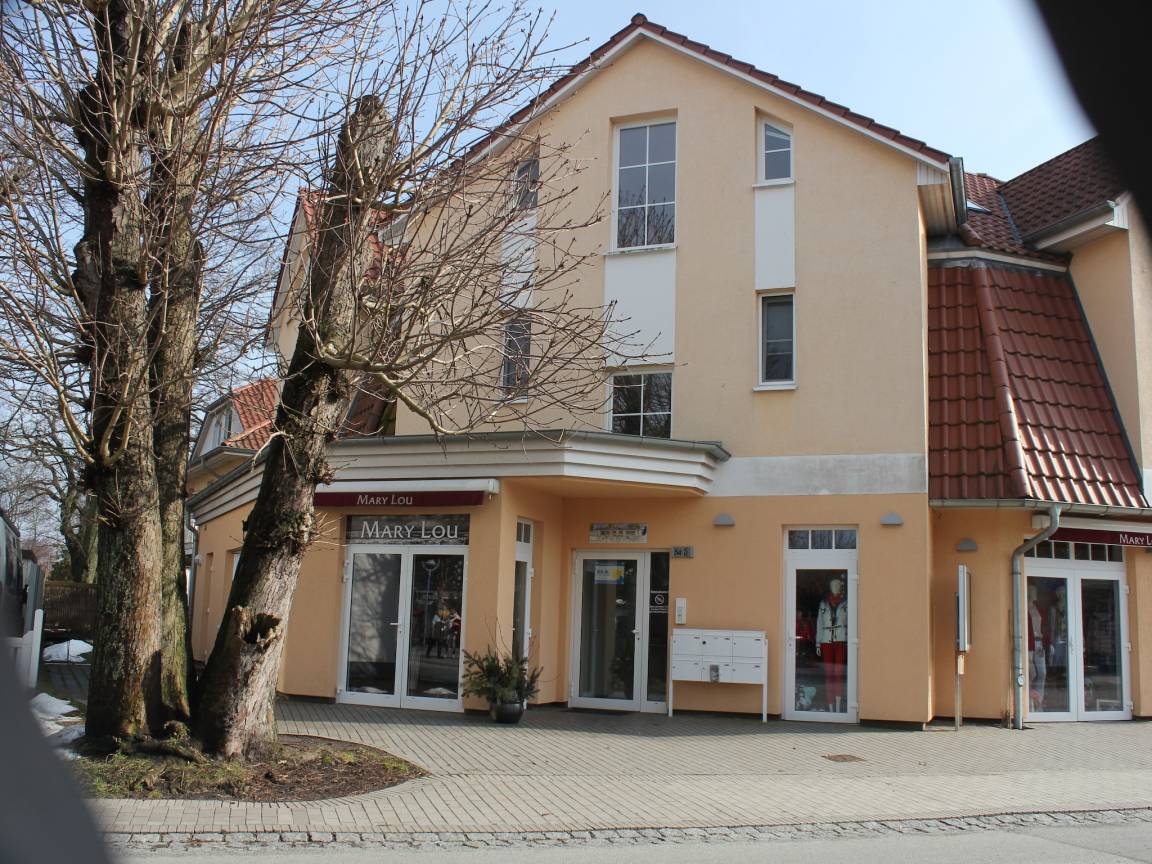 49 M² Ferienwohnung ∙ 1 Schlafzimmer ∙ 2 Gäste - Zingst