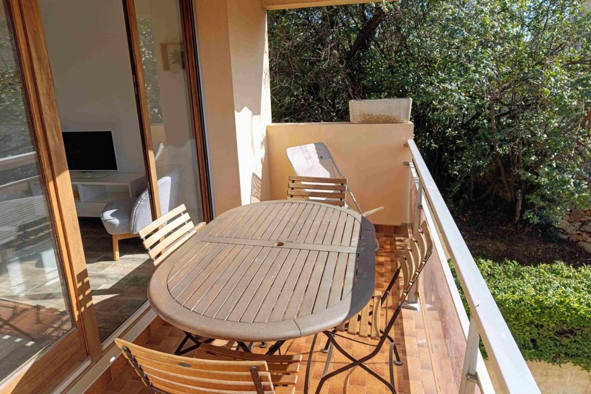 56 M² Apartment ∙ 2 Bedrooms ∙ 5 Guests - Bandol