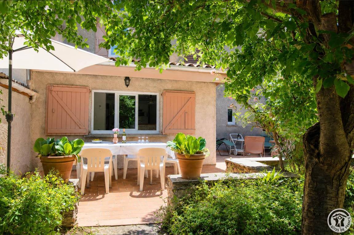 115 M² Gîte ∙ 3 Chambres ∙ 6 Personnes - Ariège