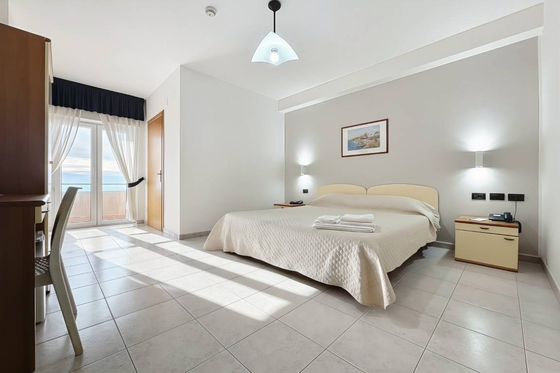 25 M² Bed And Breakfast ∙ 1 Camera Da Letto ∙ 2 Ospiti - Manfredonia