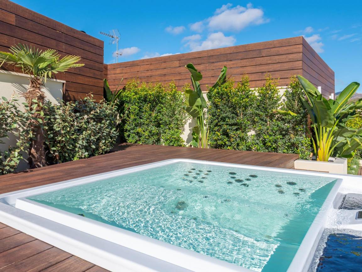 150 M² Apartamento ∙ 3 Quartos ∙ 6 Hóspedes - Málaga