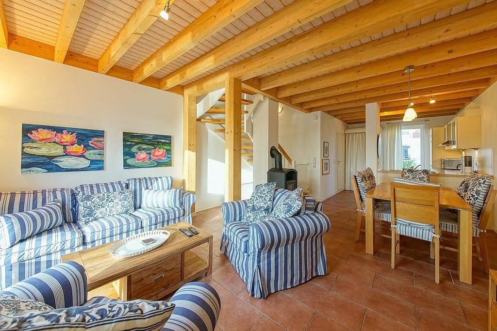 102 M² Maison De Vacances ∙ 3 Chambres ∙ 6 Personnes - Wangerland