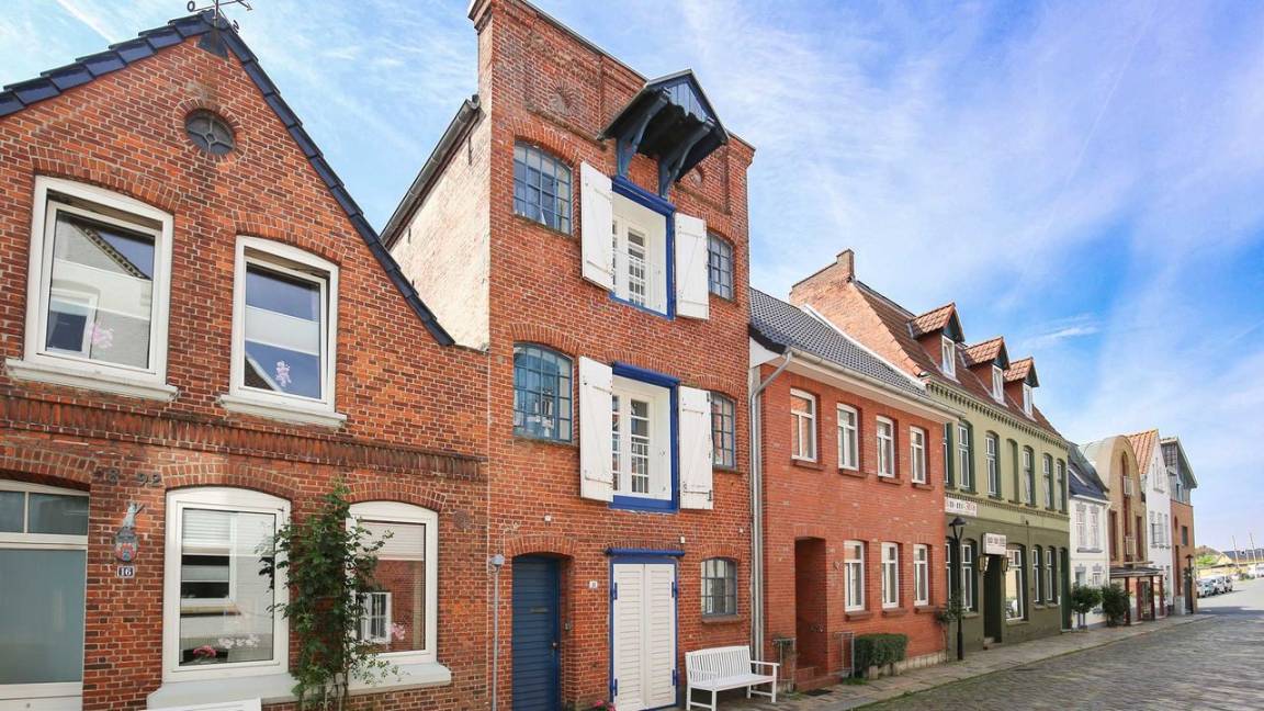 37 M² Apartament ∙ 1 Sypialnia ∙ 2 Gości - Husum