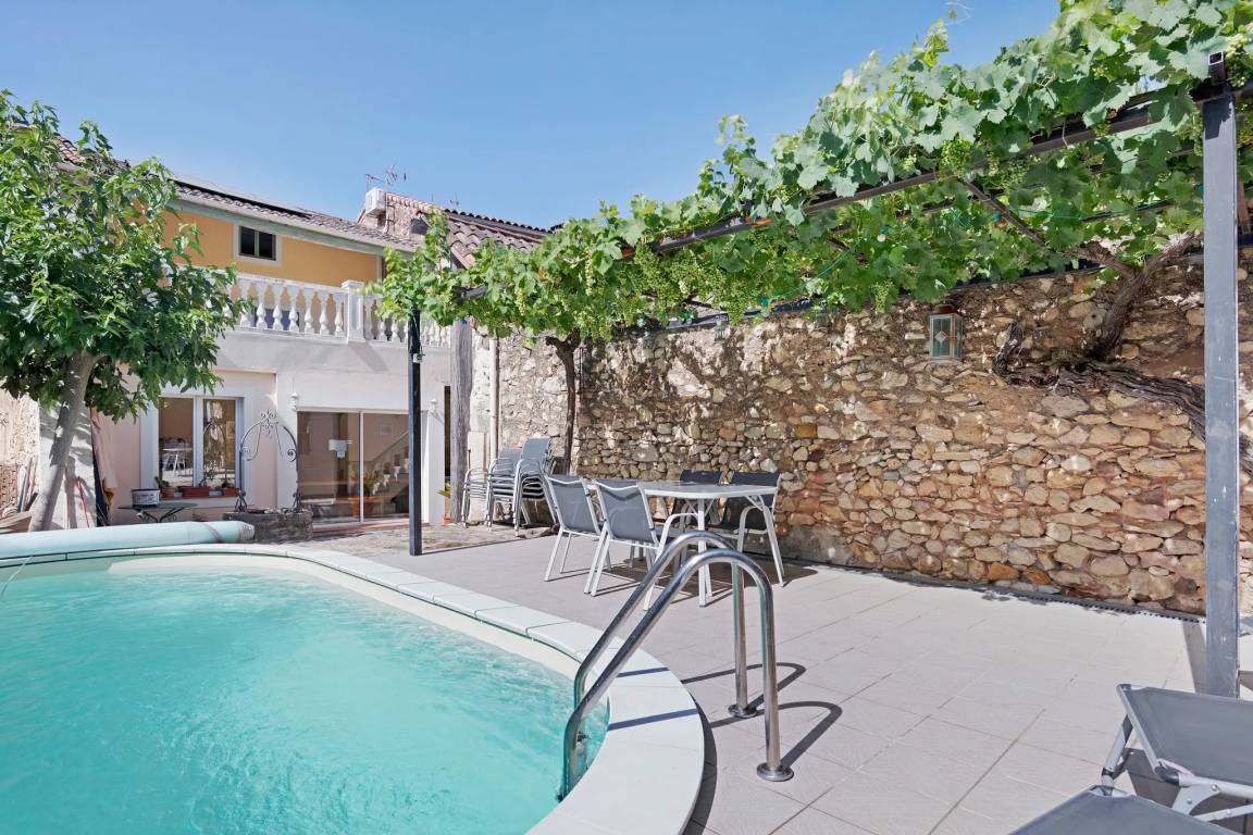 30 M² Chambre D'hôtes ∙ 1 Chambre ∙ 4 Personnes - Capestang