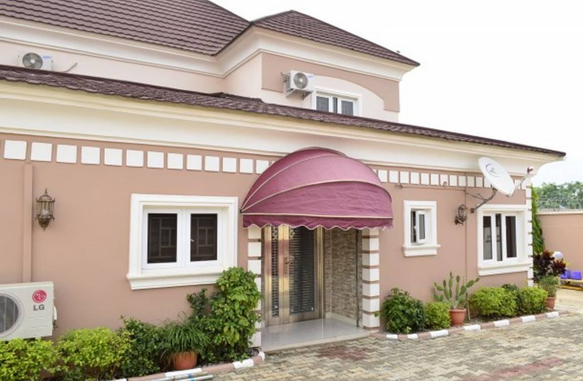 45 M² Habitación Privada ∙ 1 Habitación ∙ 2 Huéspedes - Abuya