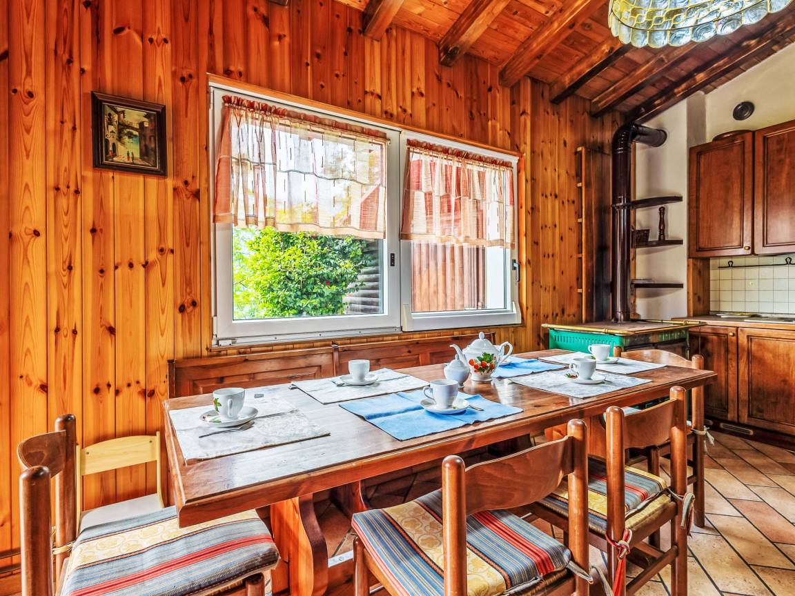 133 M² Ferienhaus ∙ 2 Schlafzimmer ∙ 6 Gäste - Sondrio