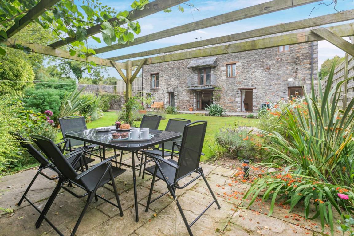 Cottage ∙ 3 Bedrooms ∙ 6 Guests - Looe