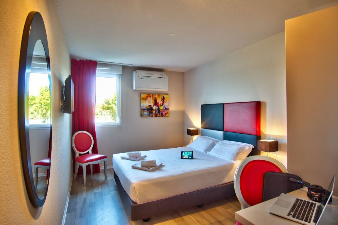 20 M² Hotel ∙ 1 Habitación ∙ 1 Huésped - Bayona, Francia