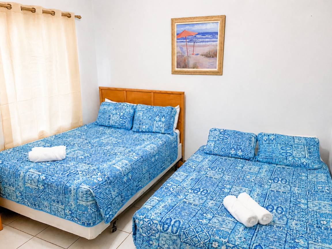 60 M² Apartment ∙ 1 Bedroom ∙ 4 Guests - West Bay