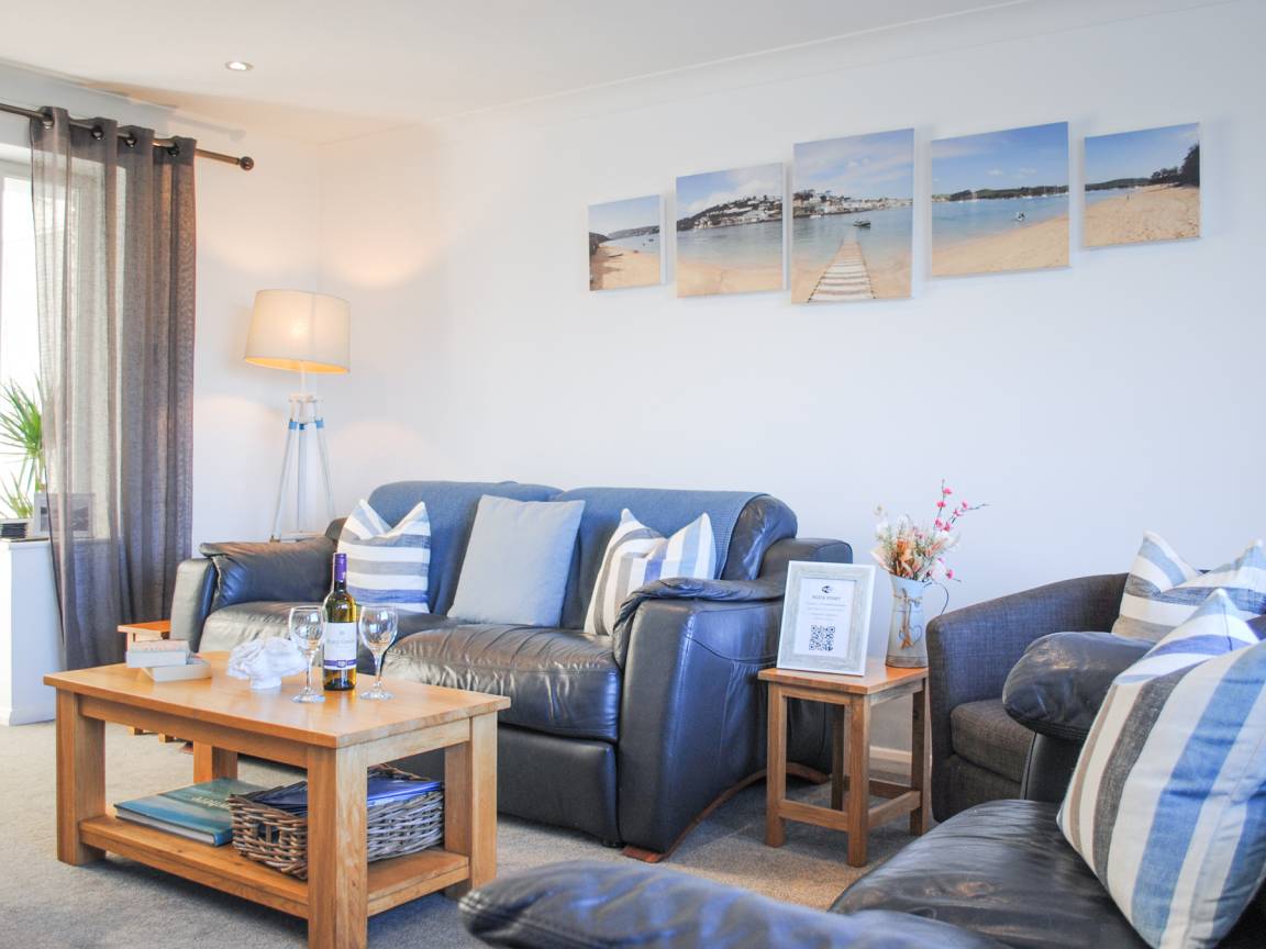Cottage ∙ 3 Bedrooms ∙ 6 Guests - Kingsbridge
