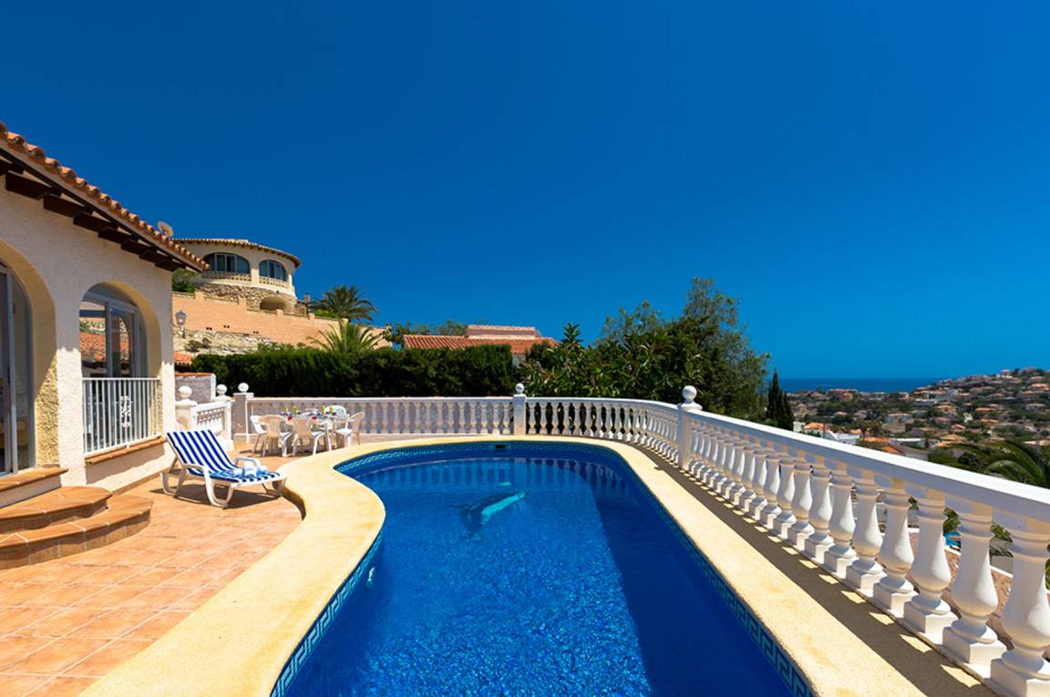 109 M² Villa ∙ 3 Bedrooms ∙ 6 Guests - Calp