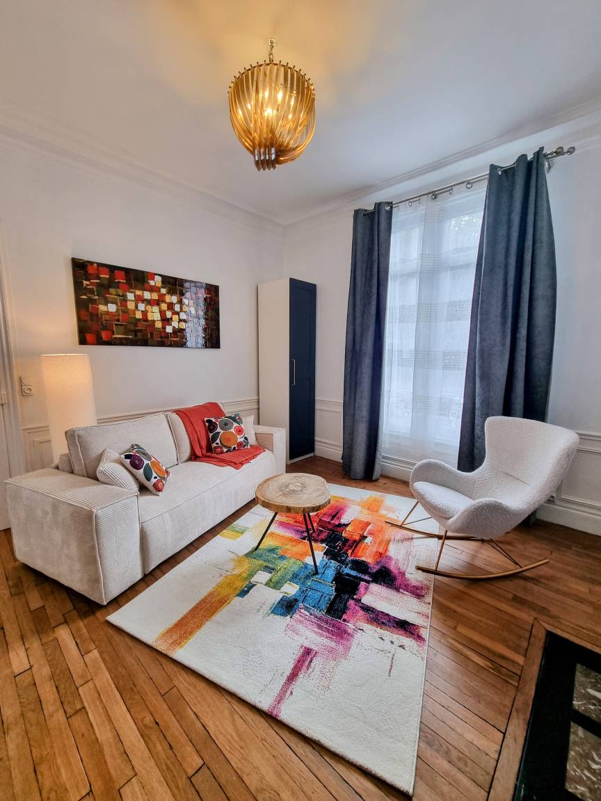 115 M² Apartment ∙ 1 Bedroom ∙ 4 Guests - Troyes