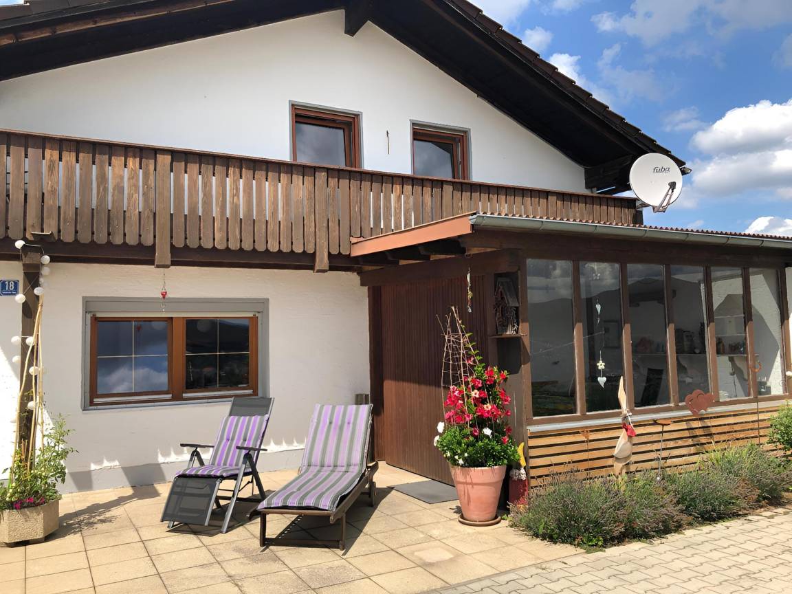 120 M² Ferienhaus ∙ 4 Schlafzimmer ∙ 9 Gäste - Furth im Wald