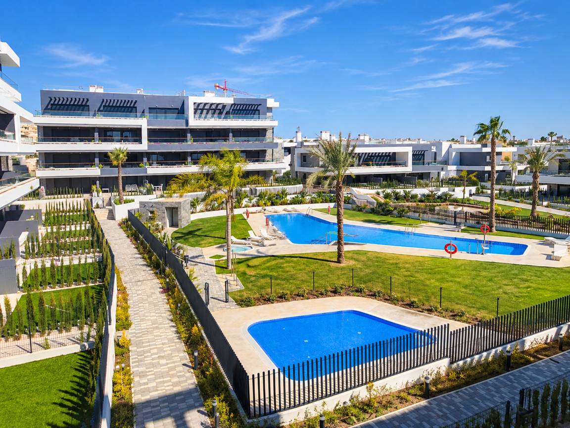 59 M² Apartment ∙ 2 Bedrooms ∙ 4 Guests - Quesada, Alicante, Spain