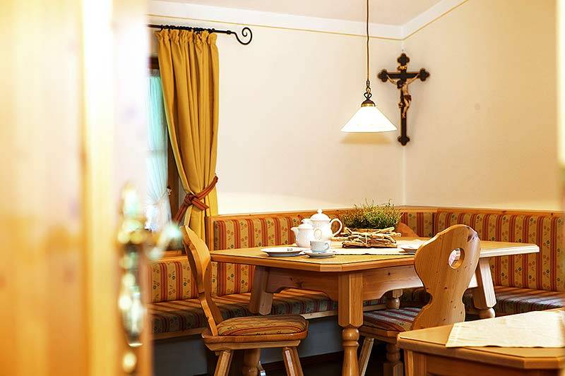 70 M² Ferienwohnung ∙ 2 Schlafzimmer ∙ 6 Gäste - Ruhpolding