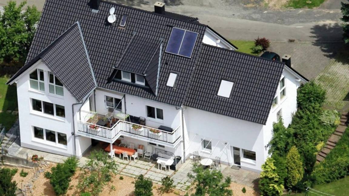 128 M² Ferienwohnung ∙ 4 Schlafzimmer ∙ 10 Gäste - Hessen