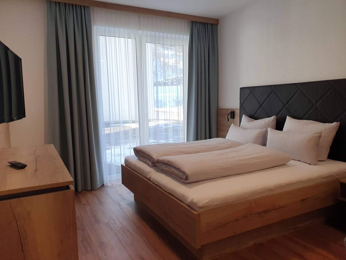 34 M² Ferienwohnung ∙ 1 Schlafzimmer ∙ 2 Gäste - Kappl