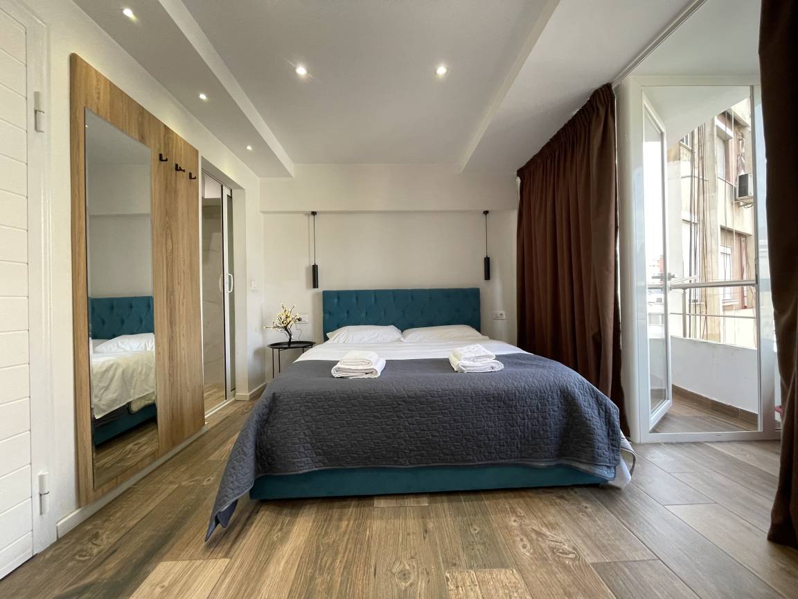 30 M² Studio Asunto ∙ 1 Makuuhuone ∙ 2 Vierasta - Tirana