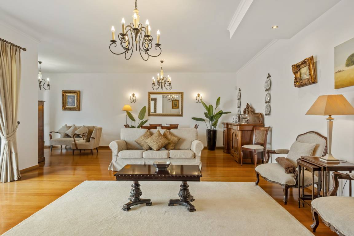 150 M² Villa ∙ 4 Schlafzimmer ∙ 7 Gäste - Funchal