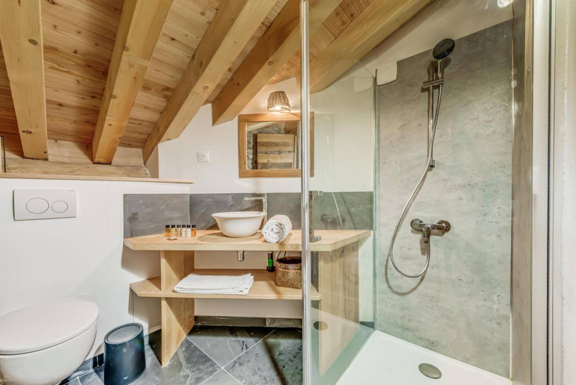 130 m² Chalet ∙ 5 Schlafzimmer ∙ 12 Gäste – Bild 15