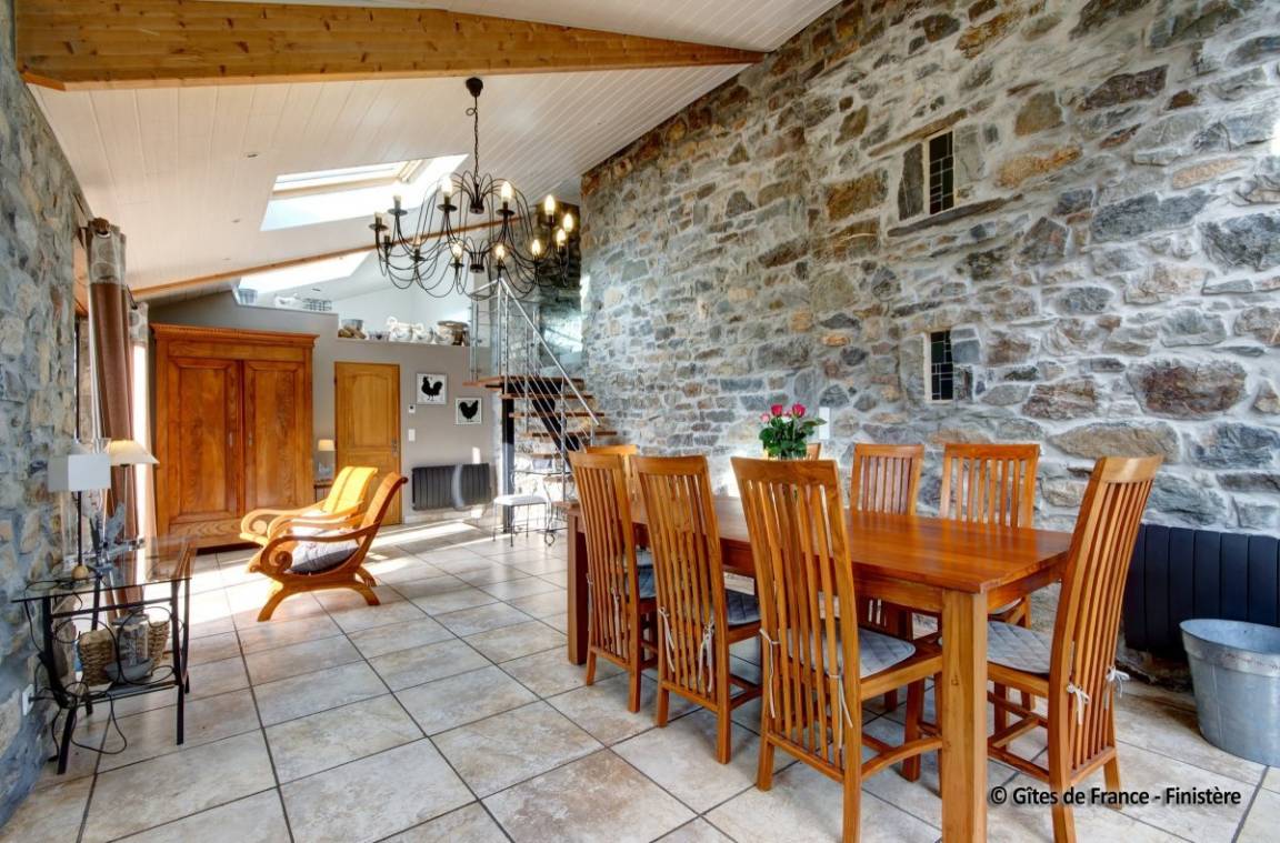 160 m&sup2; G&icirc;te 3 Schlafzimmer 6 G&auml;ste