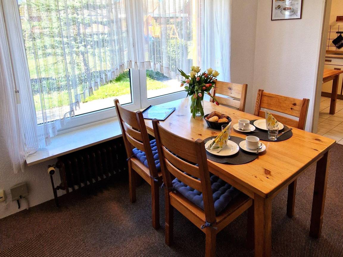 70 M² Ferienwohnung ∙ 2 Schlafzimmer ∙ 4 Gäste - Norddeich