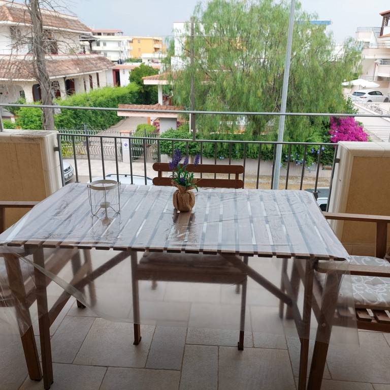 70 M² Lägenhet ∙ 2 Sovrum ∙ 6 Gäster - Castellaneta Marina