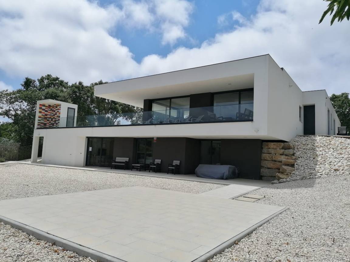 300 M² Vivenda ∙ 5 Quartos ∙ 16 Hóspedes - Nazaré